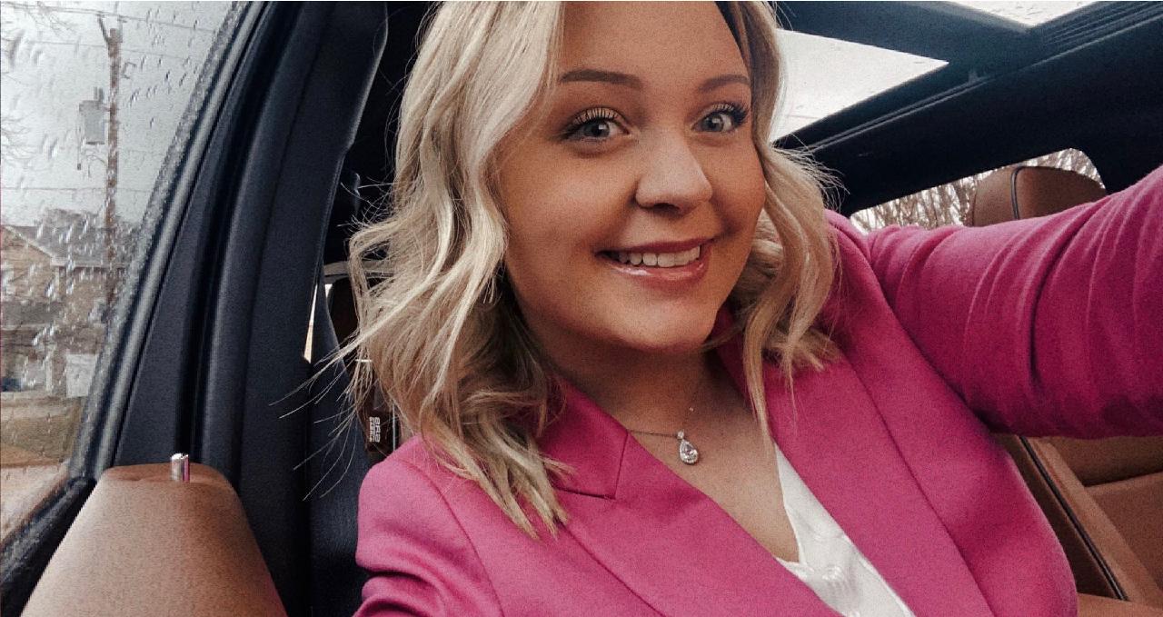 Shjonna Petersen- Sales Ewald Kia